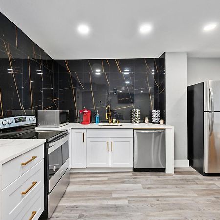 Comfortable 2Br Apt In Vibrant Houston Heights Bagian luar foto